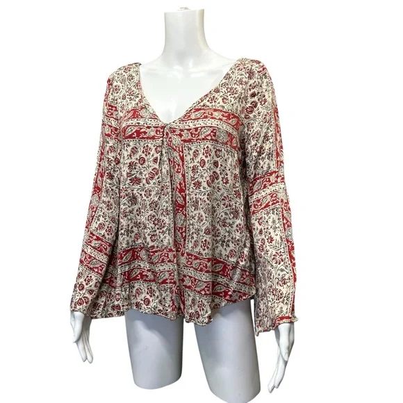 Chaser Red Off White Floral Deep V Boho Top Size M - Picture 5 of 8